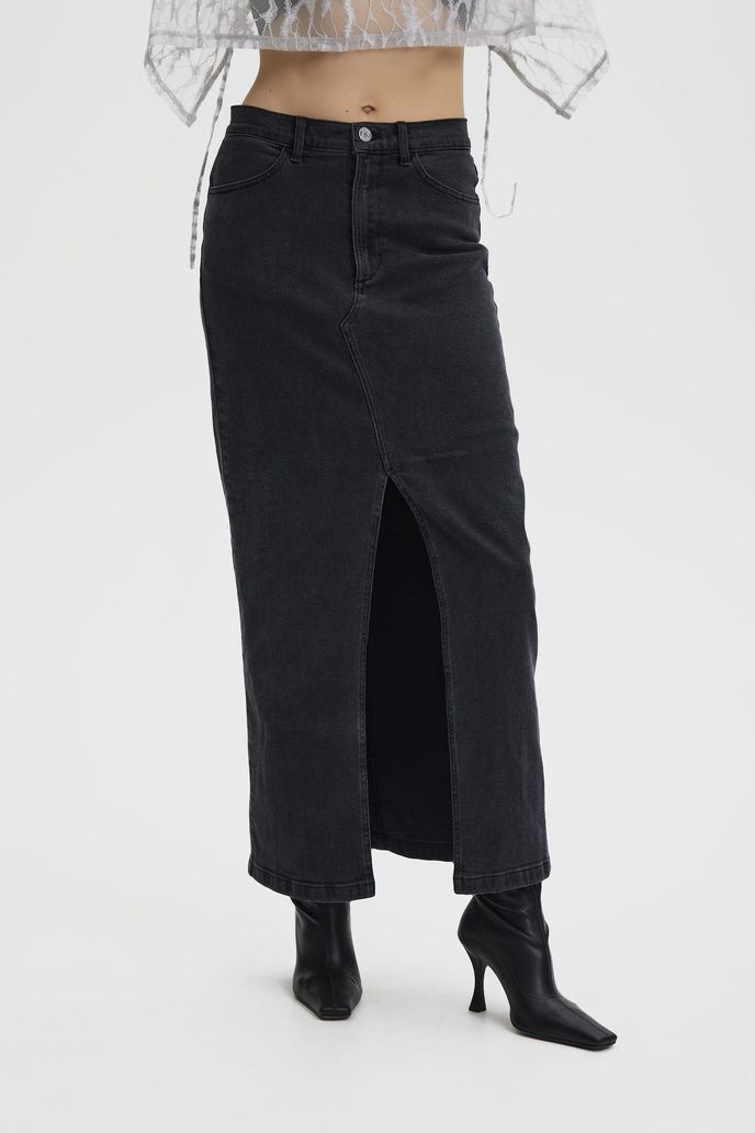 Gestuz, 139 eur, gestuz.com Gestuz, 139 eur, gestuz.com
