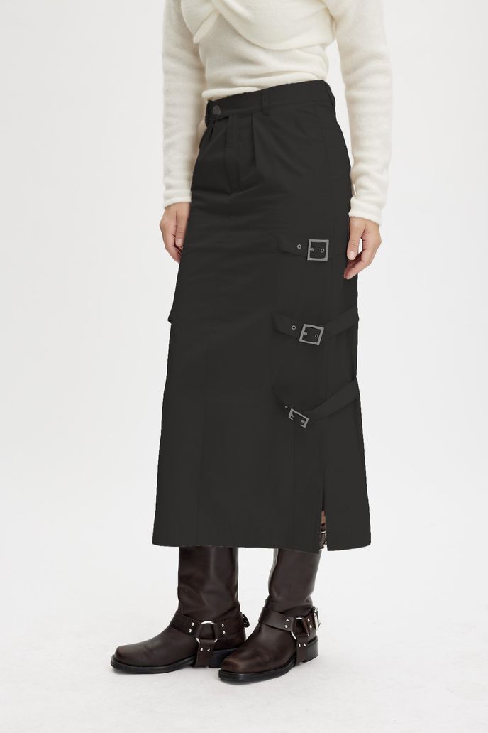 Gestuz, 219 eur, gestuz.com Gestuz, 219 eur, gestuz.com
