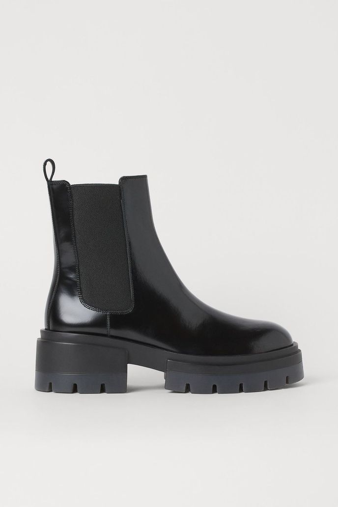 H&M Premium, 2499 Kč, hm.com H&M Premium, 2499 Kč, hm.com