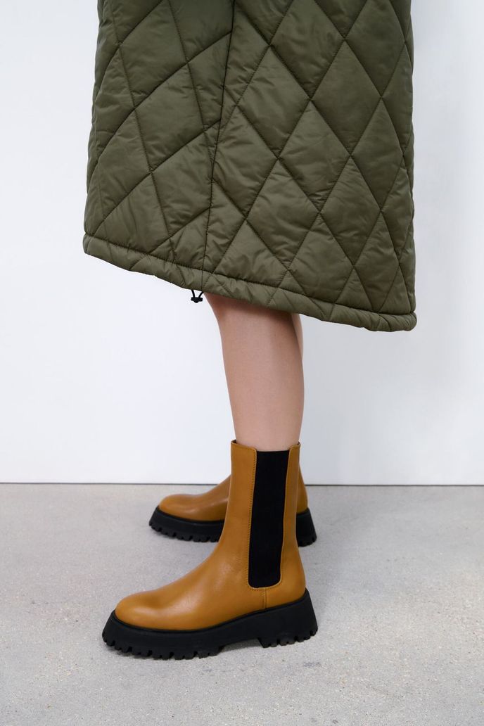 Zara, 2599 Kč, zara.com Zara, 2599 Kč, zara.com