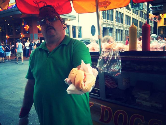 Kreolský hotdog. Kreolský hotdog.