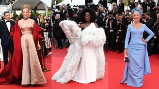 Královna s modrými vlasy a velký návrat: Kdo právě září na festivalu v Cannes?