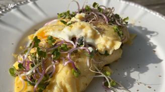 Hedvábná a extra sýrová: Udělejte tu nejlepší snídaňovou omeletu