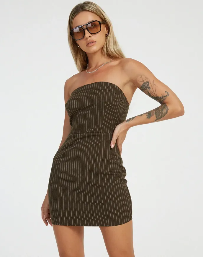 Motel Rocks, 54 eur, eu.motelrocks.com Motel Rocks, 54 eur, eu.motelrocks.com