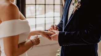 S naplánováním dokonalé svatby vám pomůže průvodce pro nevěsty