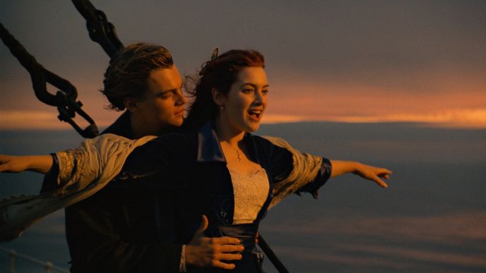 Kate, Leo a jedna nešťastná cesta lodí... Titanic je prostě klasika.