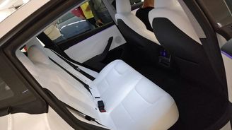 Tesla Model 3 Tesla Model 3