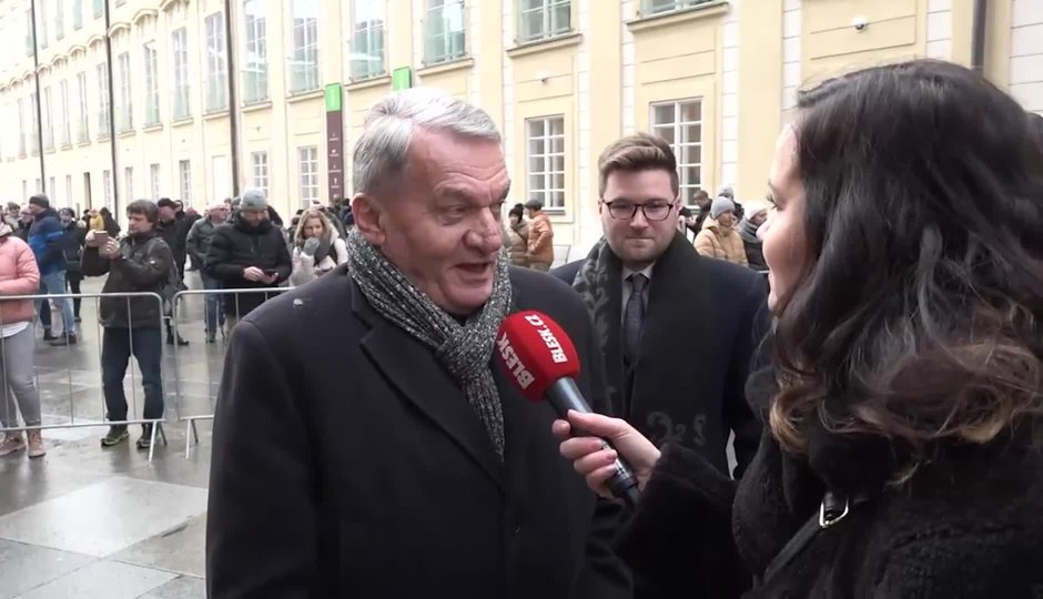 Bohuslav Svoboda na pohřbu Karla Schwarzenberga: Výborně jsem u něj poobědval!