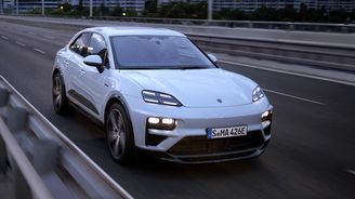 Porsche Macan Turbo Porsche Macan Turbo