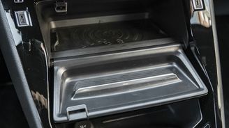 Peugeot 2008 GT 1.2 PureTech 130 Peugeot 2008 GT 1.2 PureTech 130