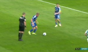 Olomouc - Jablonec: Pěknou ránu Uriči vytáhl Hanuš nad břevno 