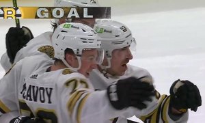 SESTŘIH: Toronto - Boston 2:4. Bruins znovu vedou, Pastrňák asistoval