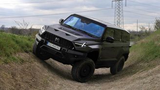 Na polygonu s M-Hero 917: Čínský válečník nemá limity Na polygonu s M-Hero 917: Čínský válečník nemá limity