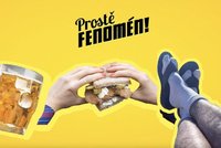 Řízek v batohu, pivo na letišti a potlesk pilotovi: Jak poznáte Čechy na dovolené?