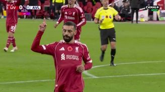 SESTŘIH: Liverpool - Aston Villa 2:0. Reds konečně zabrali, na výhře se gólem podílel i Salah SESTŘIH: Liverpool - Aston Villa 2:0. Reds konečně zabrali, na výhře se gólem podílel i Salah