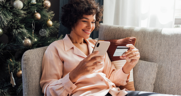 Pořiďte svým blízkým nový 5G telefon pod stromeček.