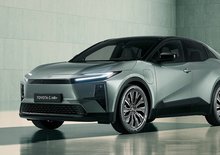 Testujeme novou Toyotu C-HR+. Ptejte se, co vás zajímá