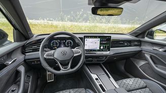 Volkswagen Passat Variant 1.5 TSI eHybrid Volkswagen Passat Variant 1.5 TSI eHybrid