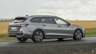 Volkswagen Passat Variant 1.5 TSI eHybrid Volkswagen Passat Variant 1.5 TSI eHybrid