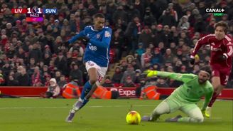 SESTŘIH: Liverpool - Sunderland 1:1. Krize úřadujícího mistra pokračuje, remizoval s nováčkem SESTŘIH: Liverpool - Sunderland 1:1. Krize úřadujícího mistra pokračuje, remizoval s nováčkem