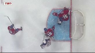 Skvělý Dobeš! Vychytal výhru nad Edmontonem, zapsal 27 zákroků Skvělý Dobeš! Vychytal výhru nad Edmontonem, zapsal 27 zákroků