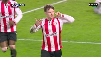 SESTŘIH: Brentford - Arsenal 1:1. Londýnský celek znovu ztratil, srovnal Lewis-Potter SESTŘIH: Brentford - Arsenal 1:1. Londýnský celek znovu ztratil, srovnal Lewis-Potter