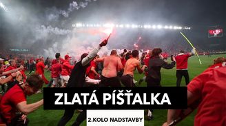 Zlatá píšťalka: Už když pořadatel vyjel po Irvingovi, měl Rouček zakročit. Douděrovo žluté zdržování Zlatá píšťalka: Už když pořadatel vyjel po Irvingovi, měl Rouček zakročit. Douděrovo žluté zdržování