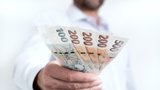 Slibovali Petrovi peníze zpět. Místo toho málem řešil úvěrový podvod