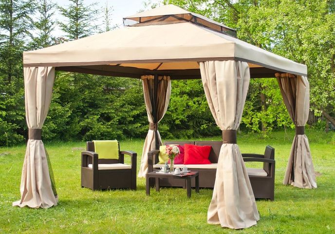 Zahradní altán s moskytiérami a závěsy Valencia 3x4m krémový Garden Point Zahradní altán s moskytiérami a závěsy Valencia 3x4m krémový Garden Point