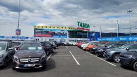 AAA AUTO slavnostně otevřelo nové autocentrum v Ústí nad Labem