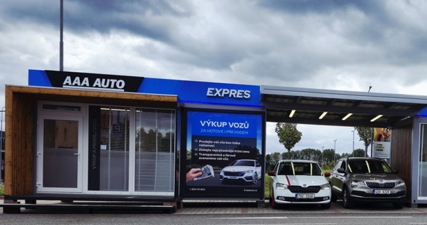 Expresní pobočka AAA AUTO: Rychlá cesta k novému vozu blízko domova