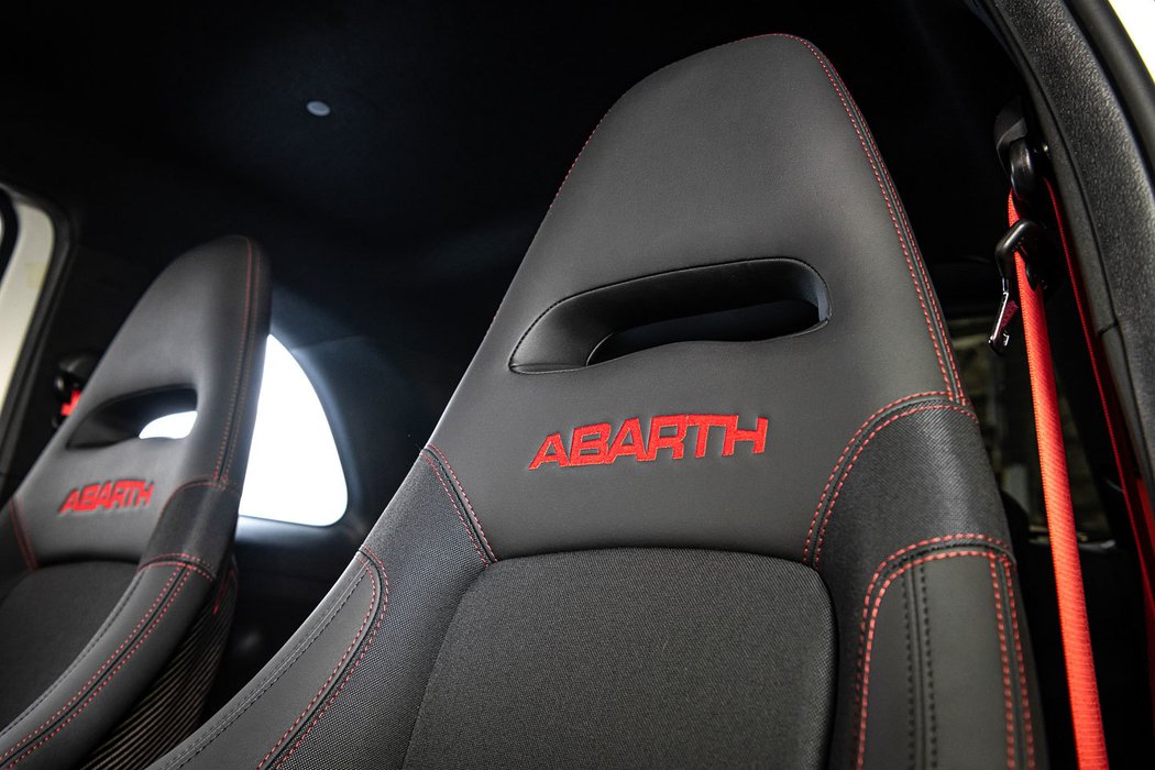 Abarth 595 Esseesse