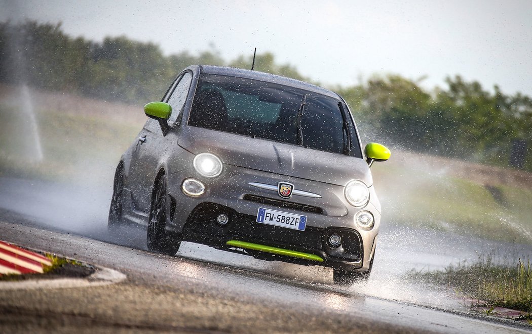 Abarth 595 Pista