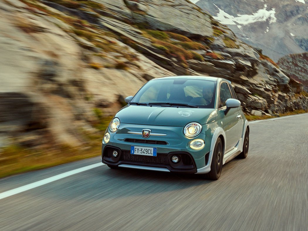 Abarth 695 70° Anniversario