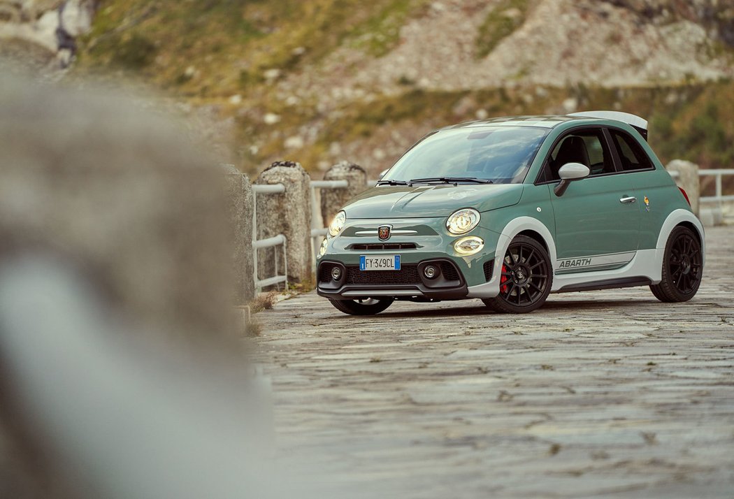 Abarth 695 70° Anniversario