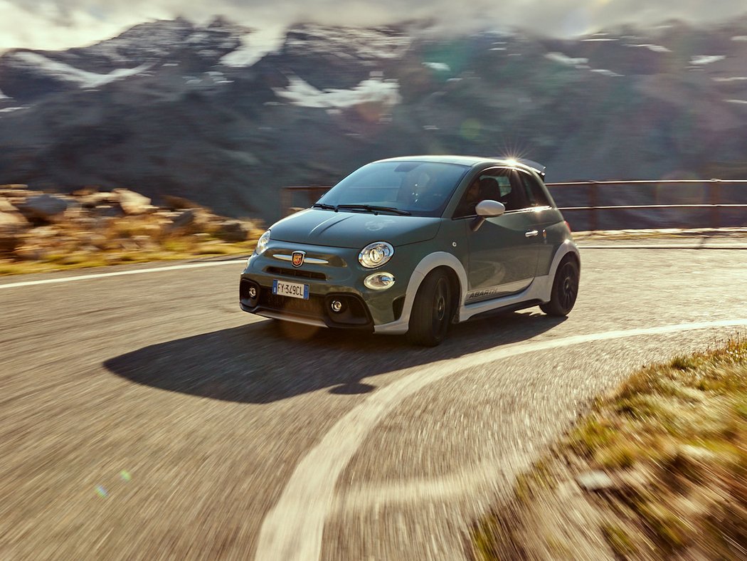 Abarth 695 70° Anniversario