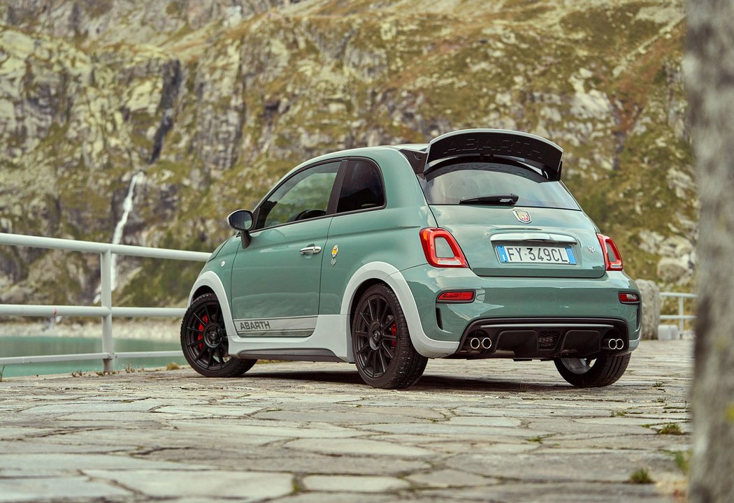 Abarth 695 70° Anniversario