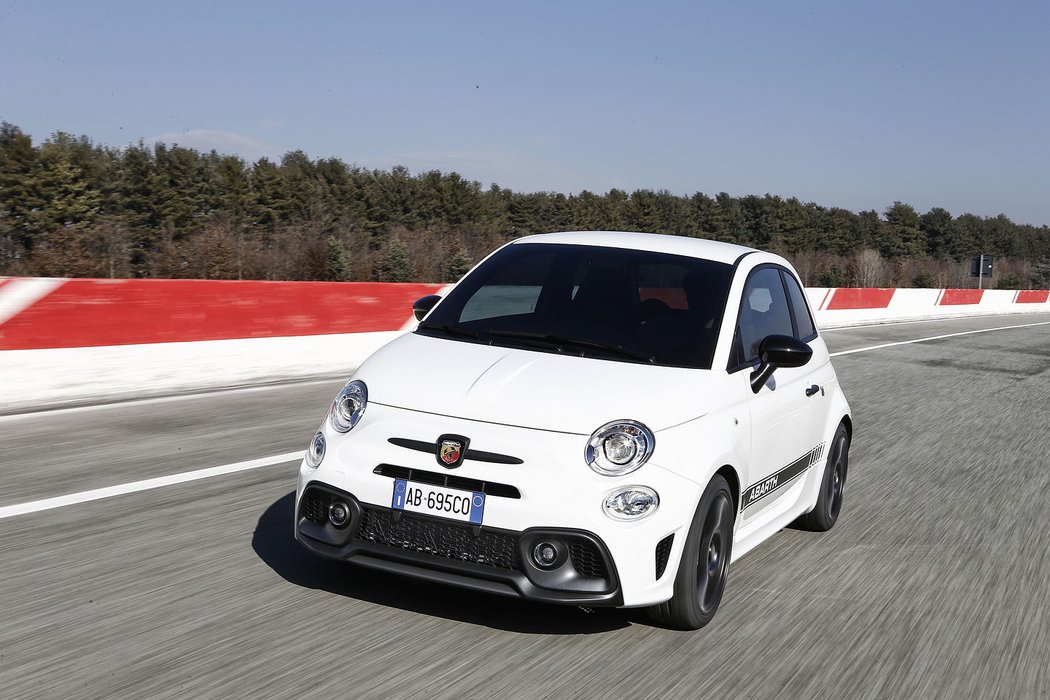 Abarth 695 Competizione 