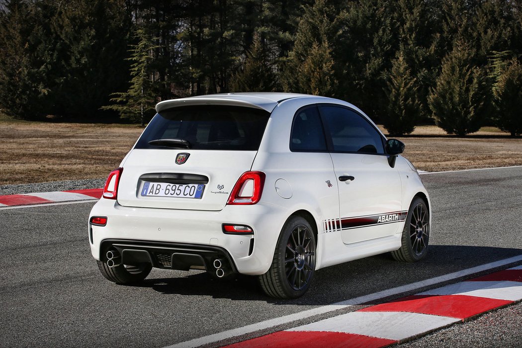 Abarth 695 Competizione 