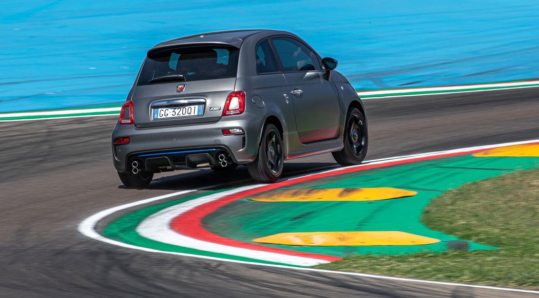 Abarth F595