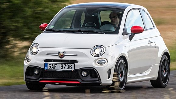 TEST Abarth 595 Pista – Emoce na úkor zbytku