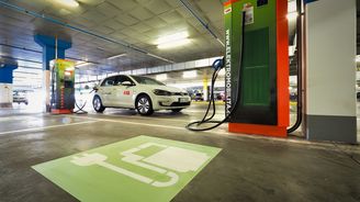 Česko dohání resty v elektromobilitě. Suma na výstavbu dobíjecích stanic se má ztrojnásobit