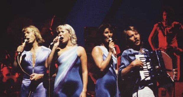 Legendární skupina ABBA je zpět.