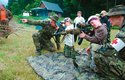 ... a s místními airsofťáky si zastříleli na kelímky