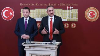 O výměně dvou Čechů za Muslima nehodláme jednat, řekl turecký ministr