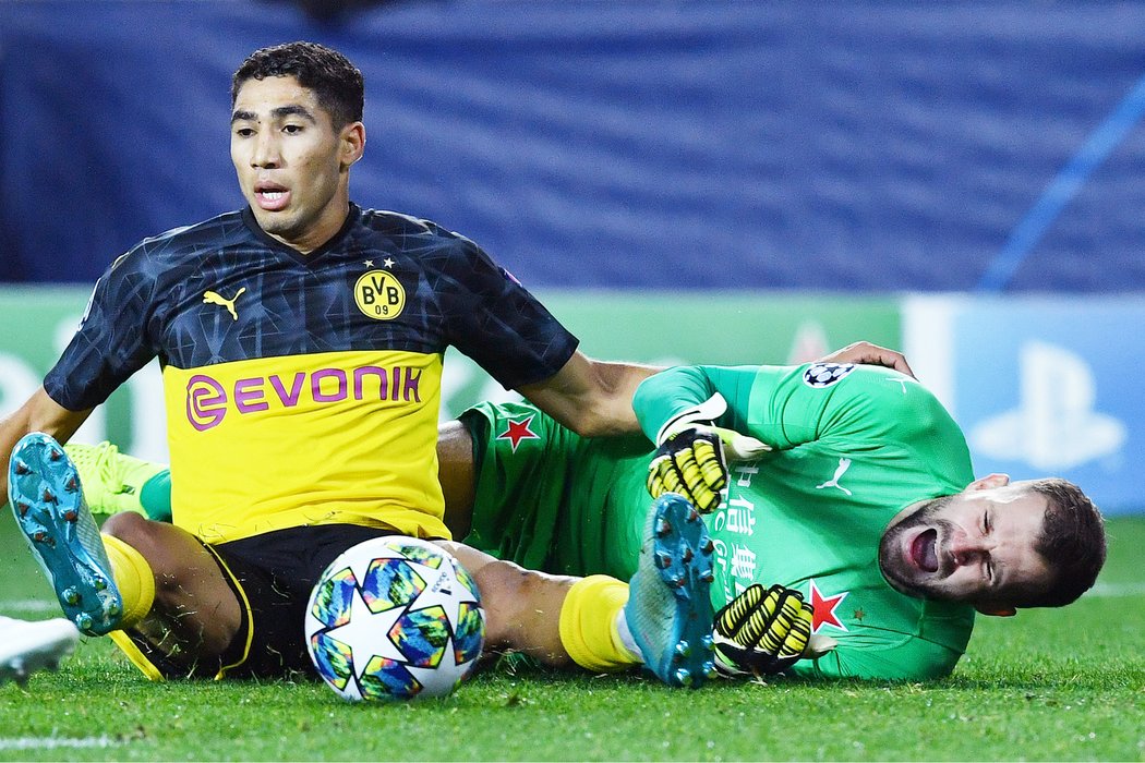 Achraf Hakimi během zápasu Ligy mistrů