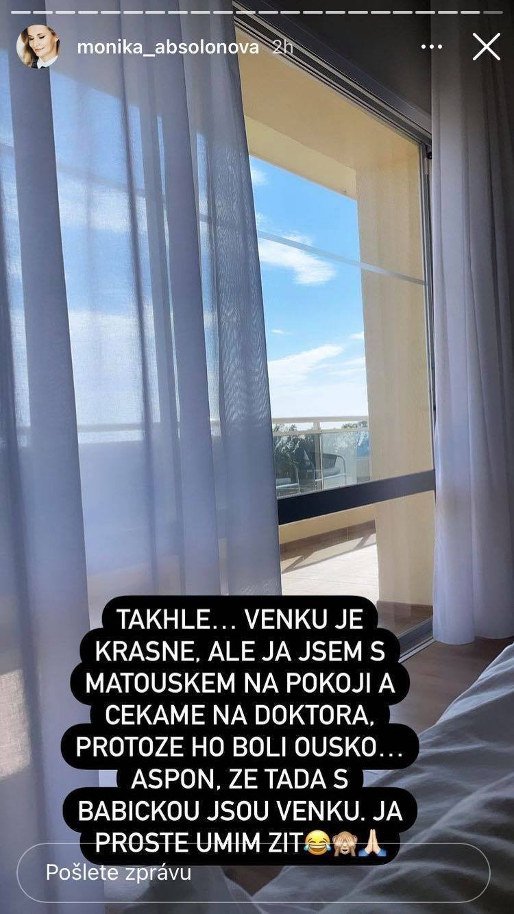 Monika Absolonová odletěla se syna a maminkou do Málagy