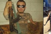 Nejmenší terorista na světě si říká al-Čivava: Minidžihádista je malý jako kalašnikov