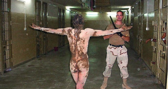 Abu Ghraib - obraz utrpení