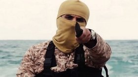 ISIS ukázal, jak se řežou hlavy. Připomeňte si rok teroru islamistů